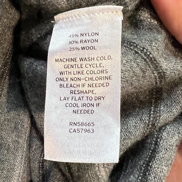 NORDSTROM‎ Grey Stripe Crewneck Sweater (XL) - Picture 7 of 8